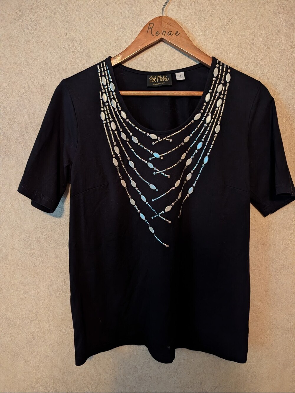 BOB MACKIE black cotton necklace beaded decal tee sz S
